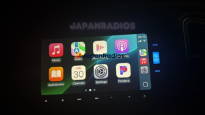 Honda Gathers VXM-165VFi unlock code :Honda Gathers VXM-165VFi screen displaying a connected Apple CarPlay interface with Google Maps, Waze, Spotify, and WhatsApp icons visible.