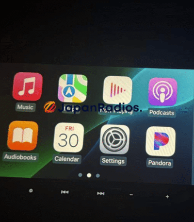Honda VXM-185VFi SD card fixed by JapanRadios with Apple CarPlay fully functional on dashboard display